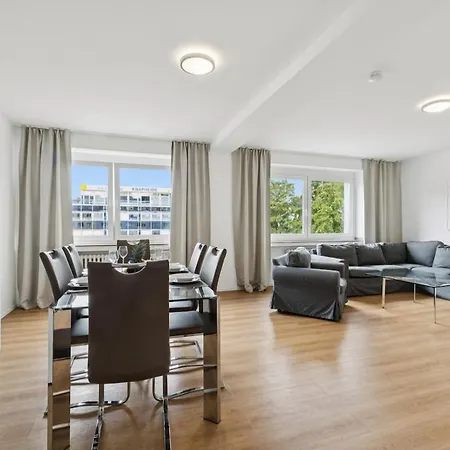 Messe 3 Schlafzimmer mit Parkplatz&Balkon Apartment Essen